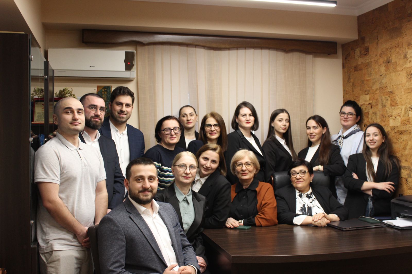 ჩვენი სამუშაო გარემო